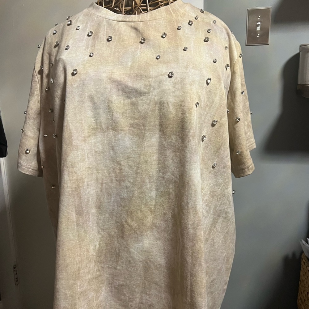 Beige rhinestone Embellished Top